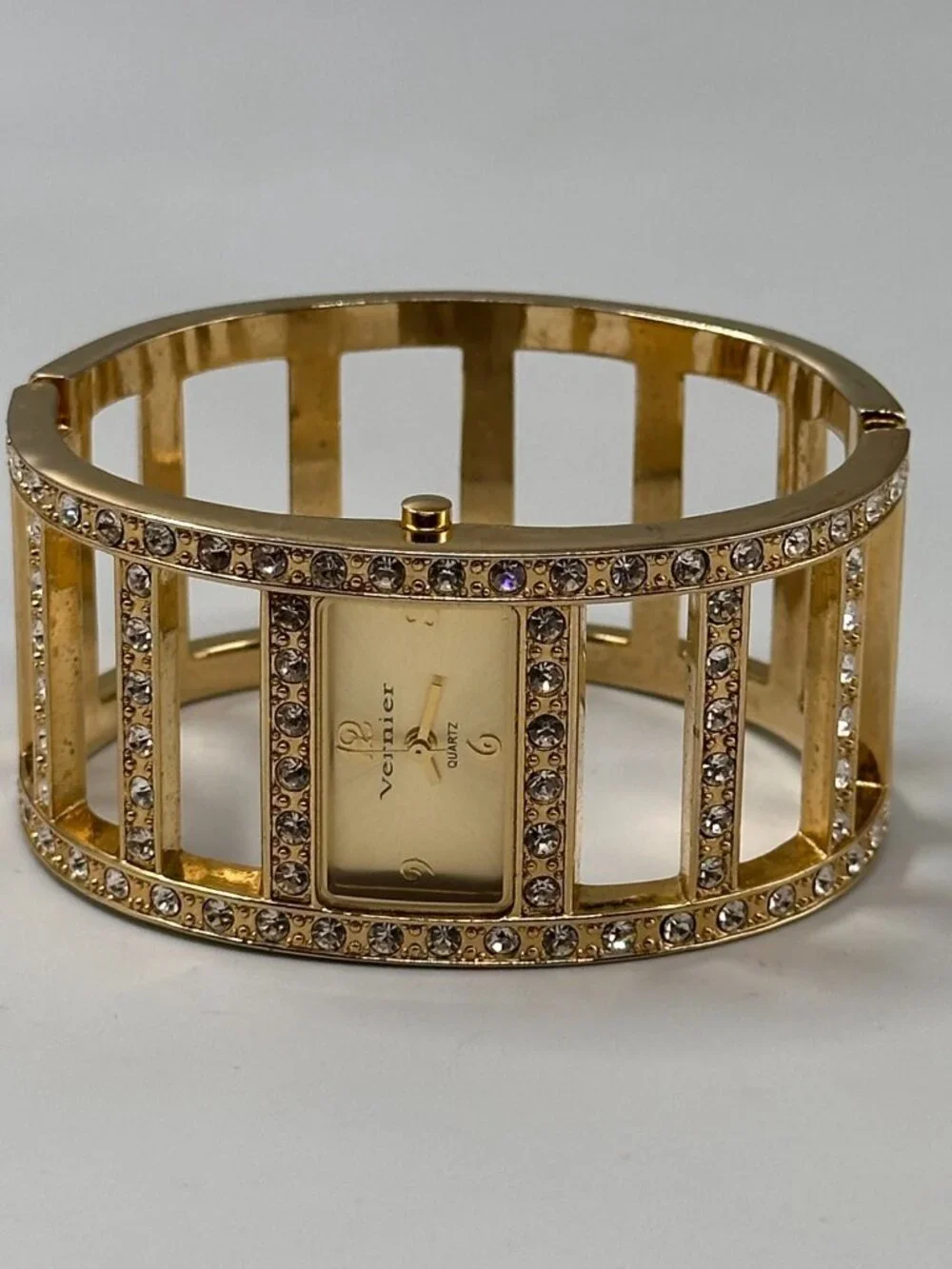 Vernier Watch Women Gold Tone Rhinestone Accents Bangle Band New Battery